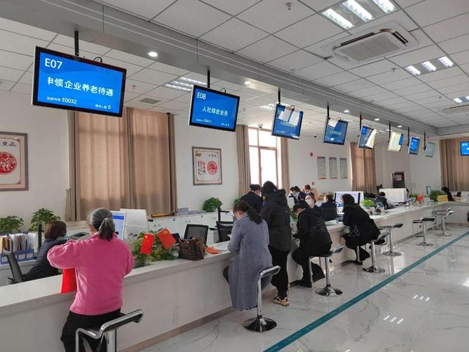 南康医保卡过期怎样换？亲历者教你3步搞定，避免白跑一趟