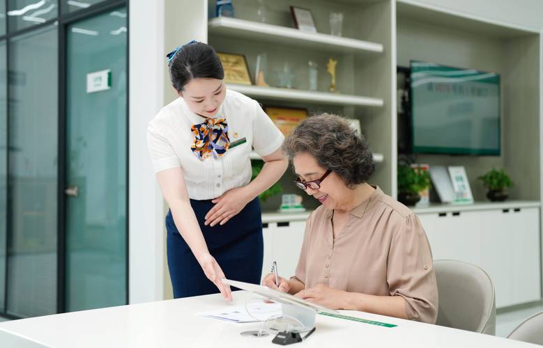 南康医保个人账号余额取现手续费多少啊？这笔费用你要清楚